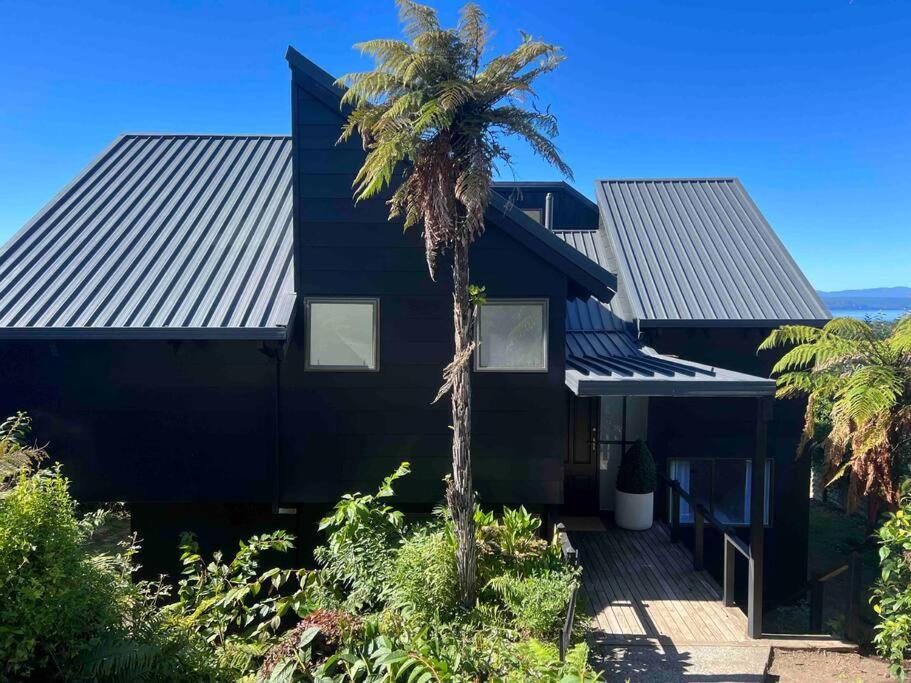 Villa Breathtaking Views Lago Lago Taupo Exterior foto